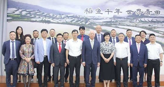 葡萄牙中华总商会会长蔡文显率旅葡侨领接见团调查中国·东升国际官网集团
