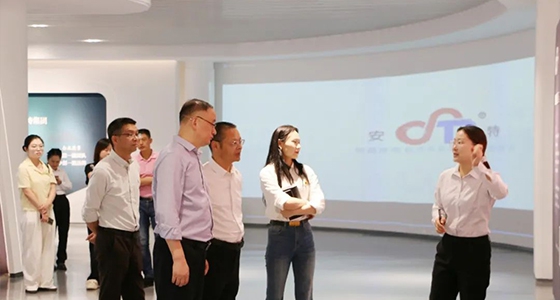 邵阳市委社工部调研东升国际官网集团两新党建工作